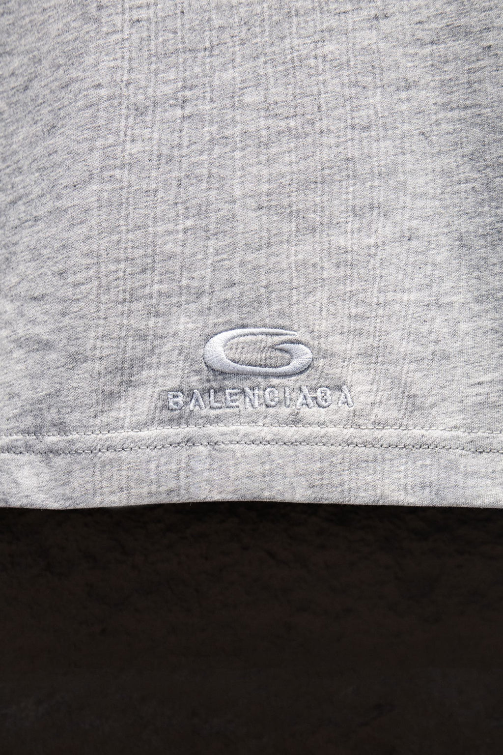 Balenciaga short-sleeve T-shirt hem, light gray, stitched BALENCIAGA logo