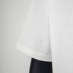 White short-sleeve T-shirt hem detail