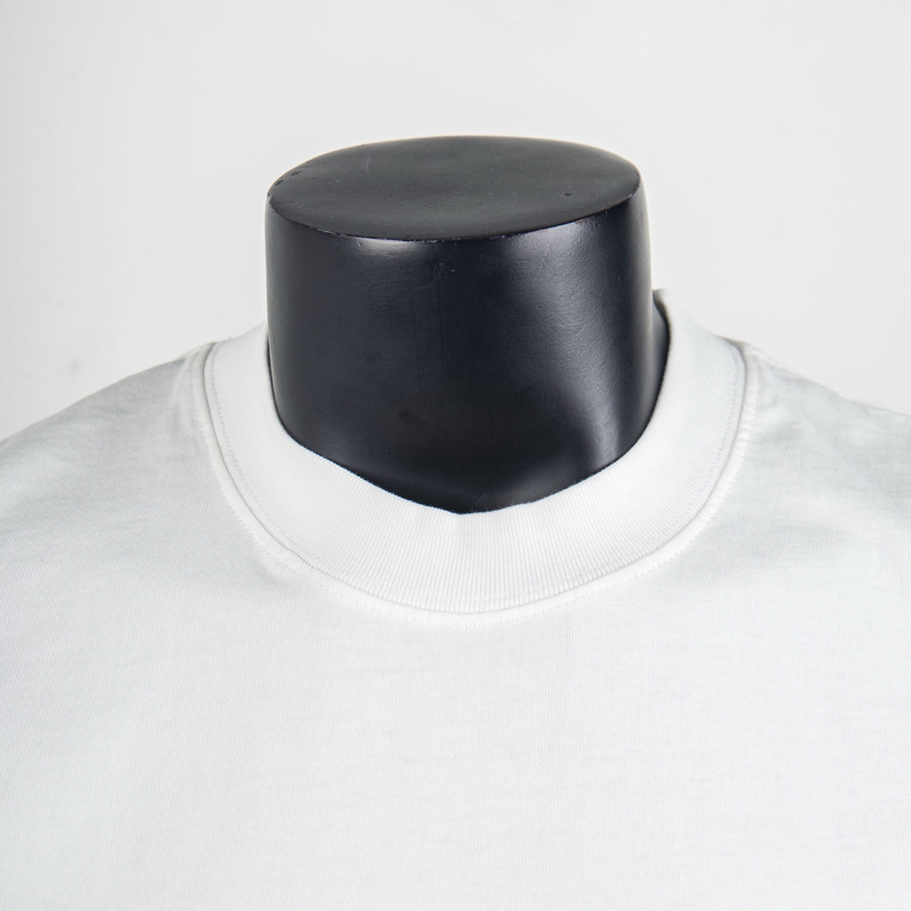 Louis Vuitton T-shirt collar and neckline in white fabric