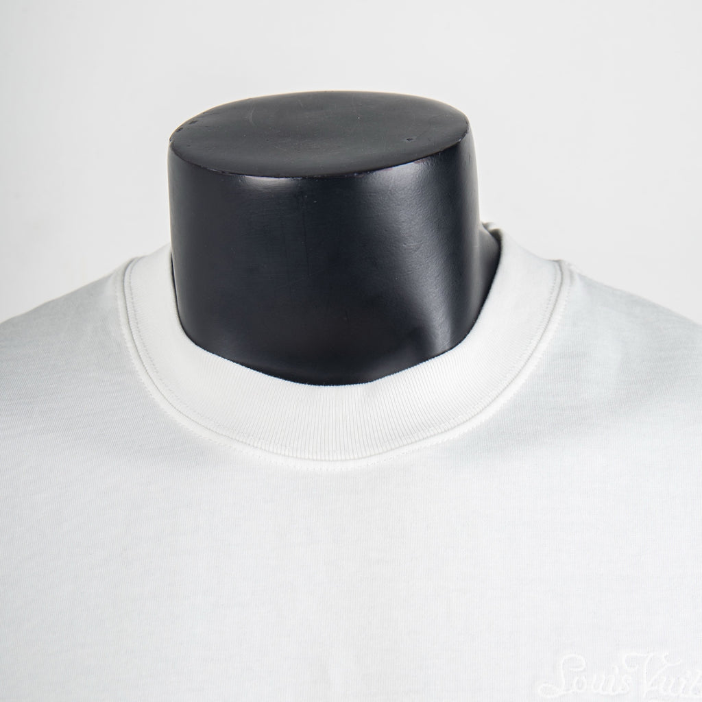 Louis Vuitton white crew-neck T-shirt collar, ribbed neckline detail.