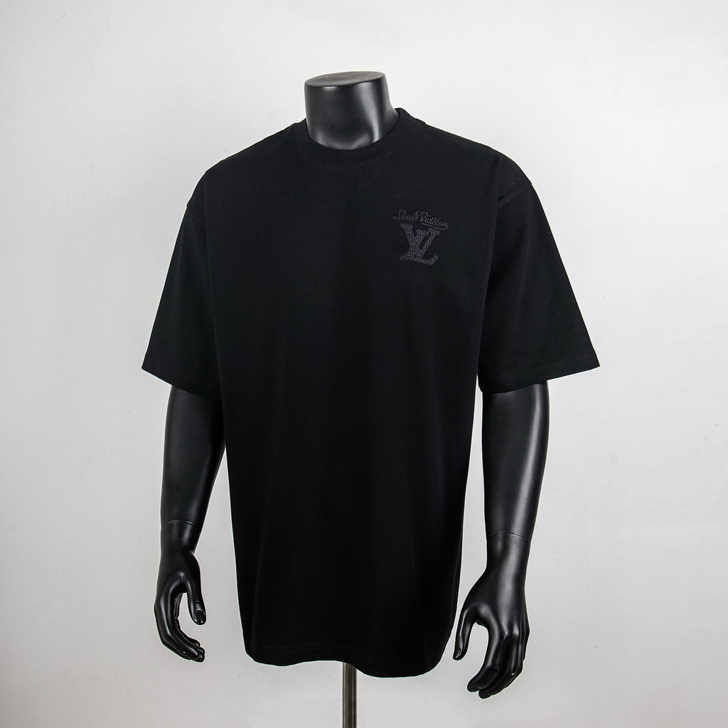 Louis Vuitton black short-sleeve T-shirt with small front logo near the chest