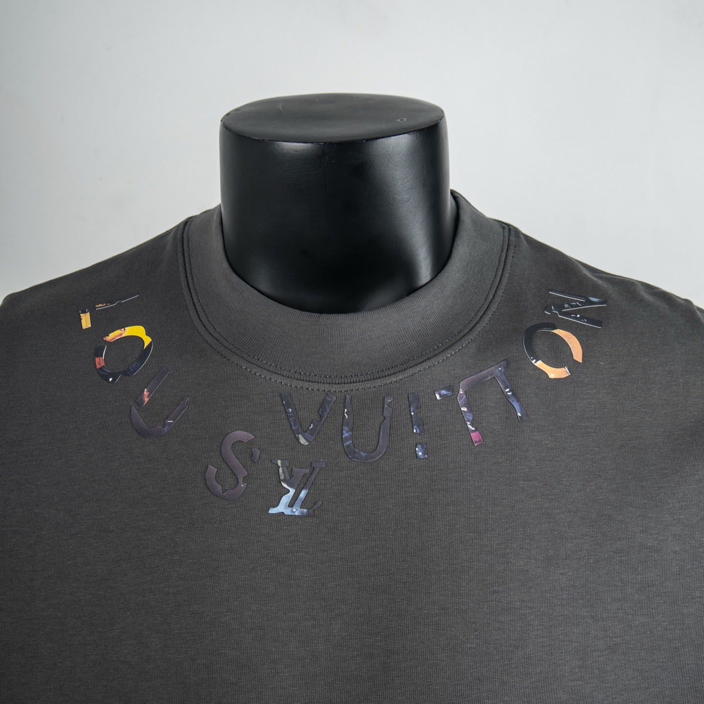 Louis Vuitton crew-neck T-shirt in dark gray with colorful abstract logo print