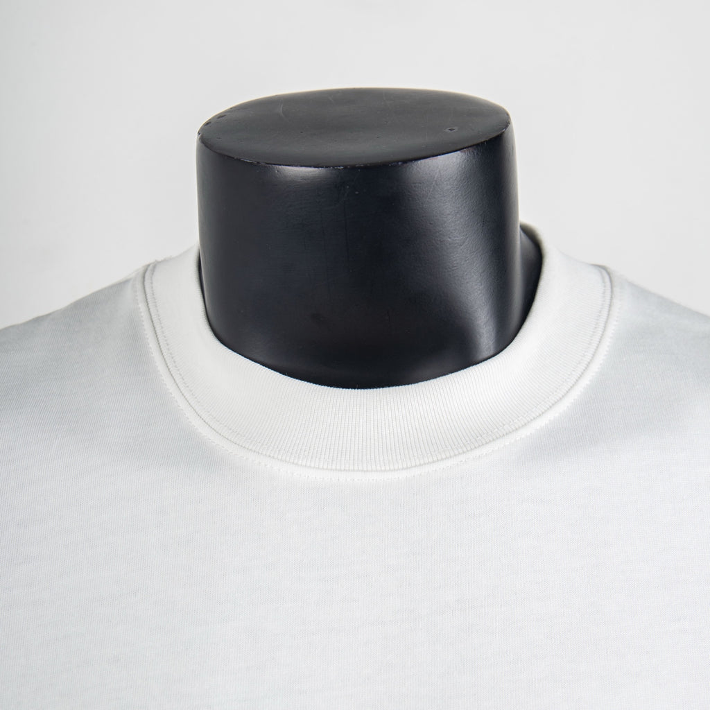 White crewneck T-shirt with close-up crew collar