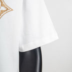 White short-sleeve T-shirt lower side view with stitched hem