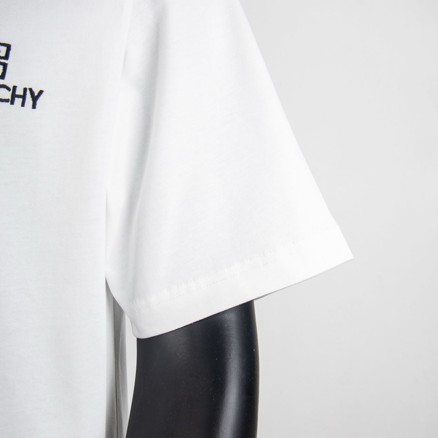 Givenchy white T-shirt side and sleeve with straight hem detail