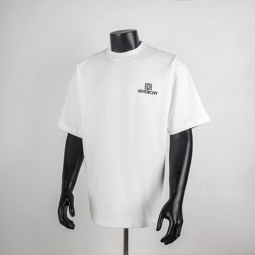 Givenchy white T-shirt with small chest logo, crew neck, short sleeves