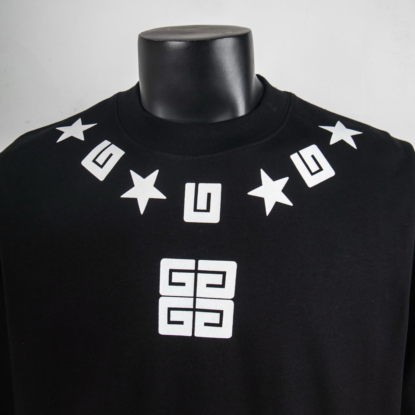 Clothes Givenchy