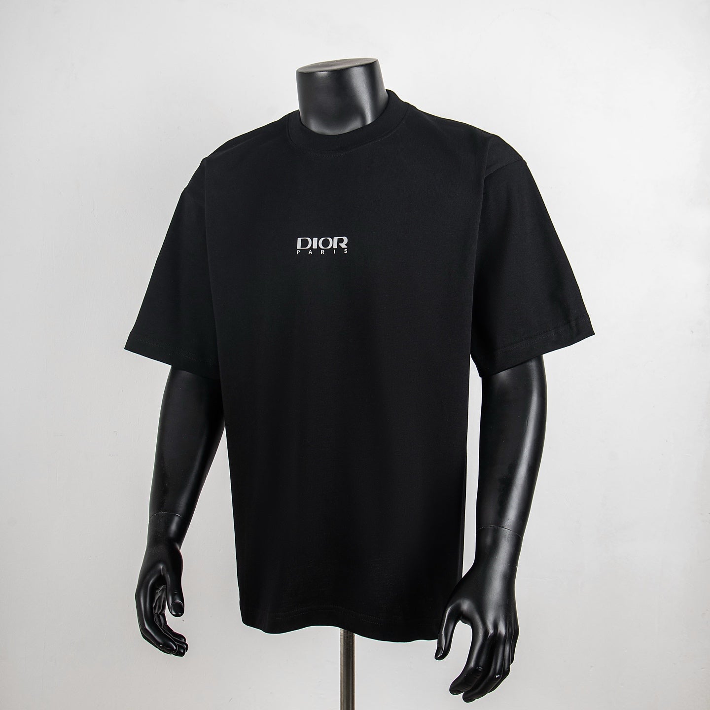 Black Dior short-sleeve T-shirt with small front DIOR logo