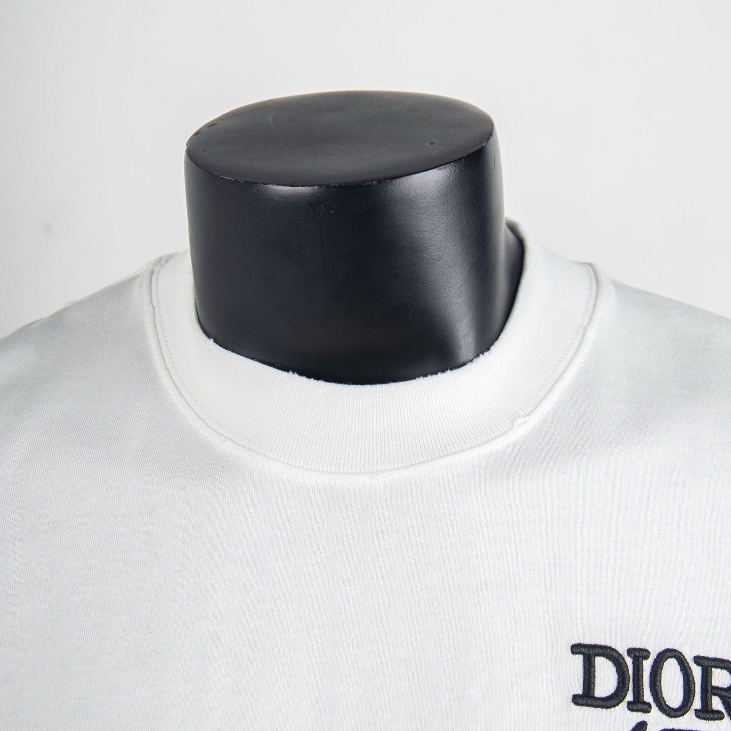 White crewneck T-shirt with ribbed collar