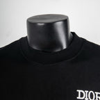 Black T-shirt collar with DIOR logo detail
