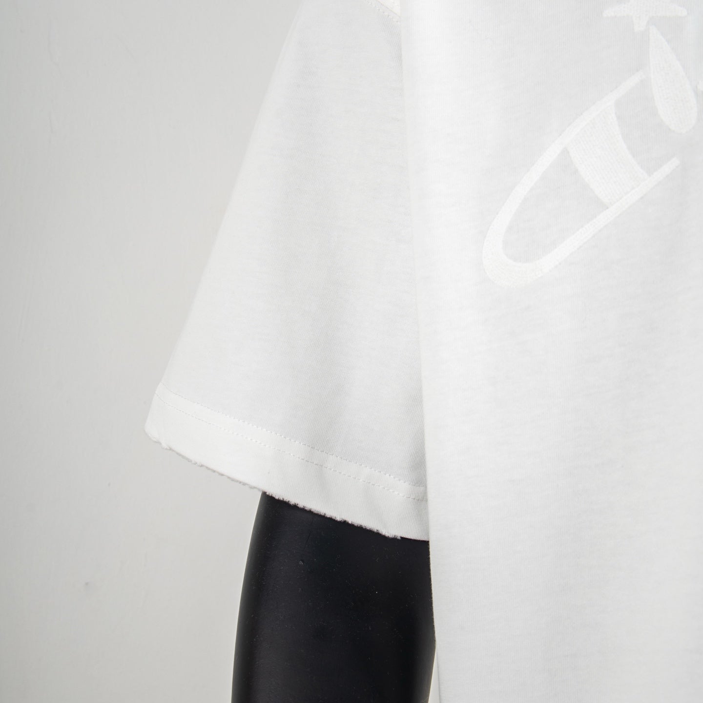 White Dior short-sleeve T-shirt side hem