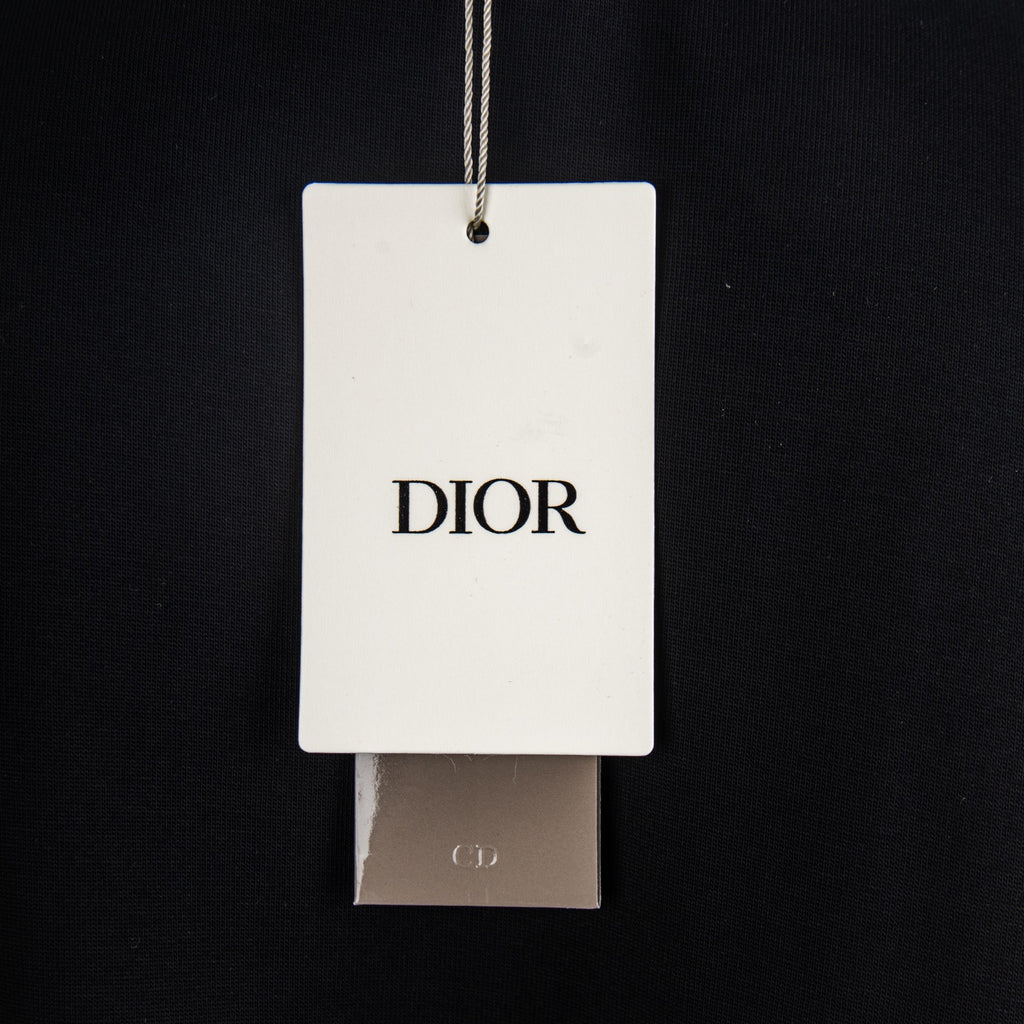 Black T-shirt with hanging Dior tag