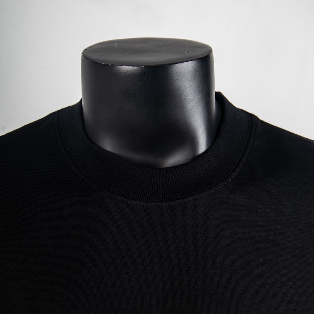 Black Dior crew-neck T-shirt neckline detail