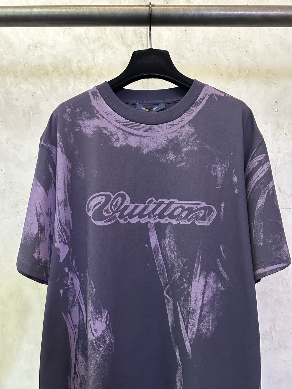 Louis Vuitton dark purple graphic crewneck T-shirt with Quattro logo detail