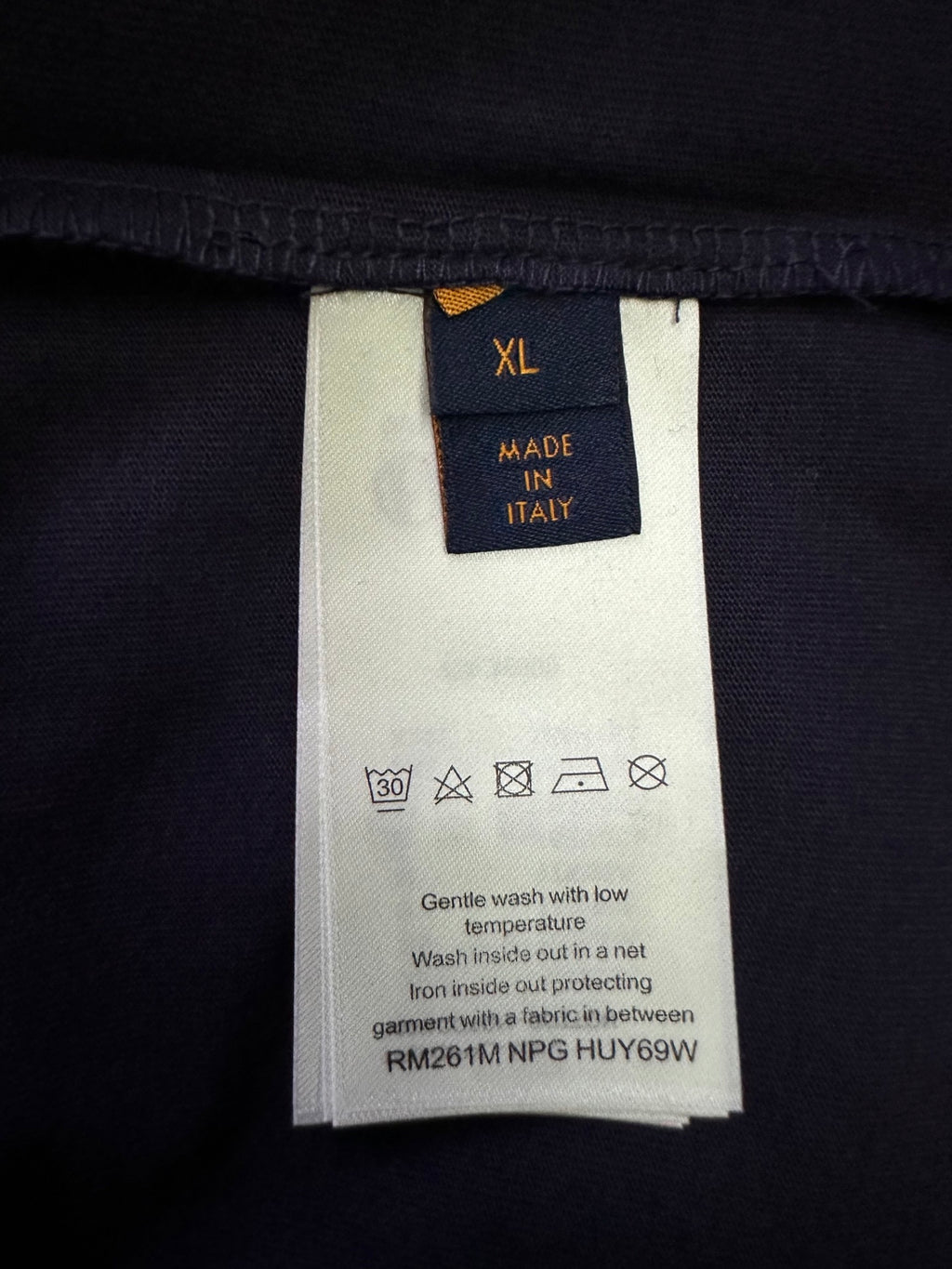 Louis Vuitton T-shirt size XL and Made in Italy care label