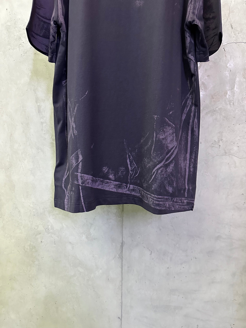 Louis Vuitton dark purple graphic crewneck T-shirt, lower back view