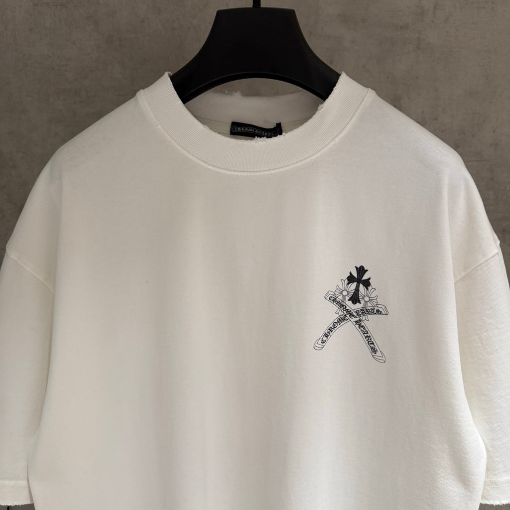 White short-sleeve T-shirt neckline and small black sword-flower chest graphic