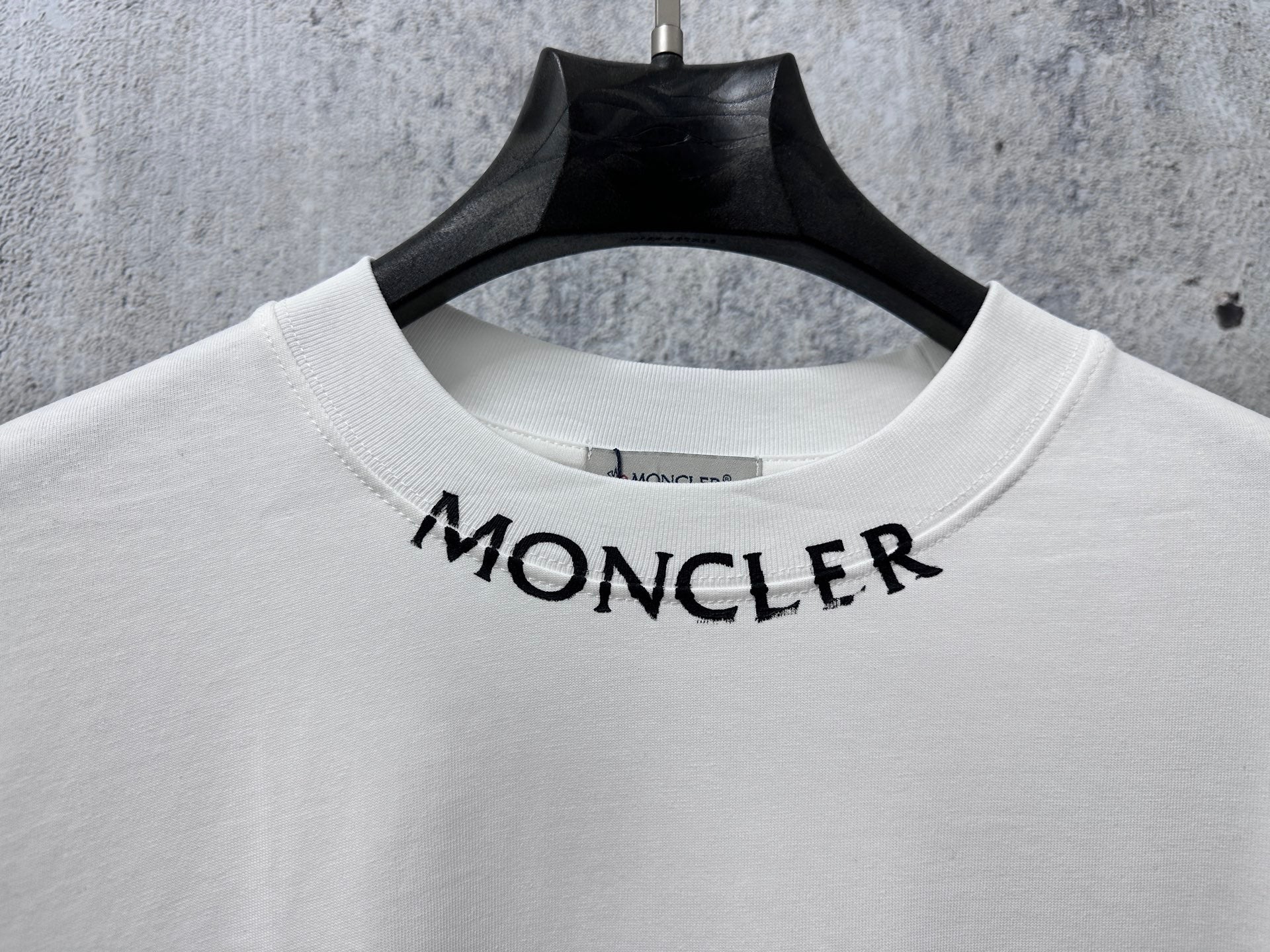 Clothes Moncler short