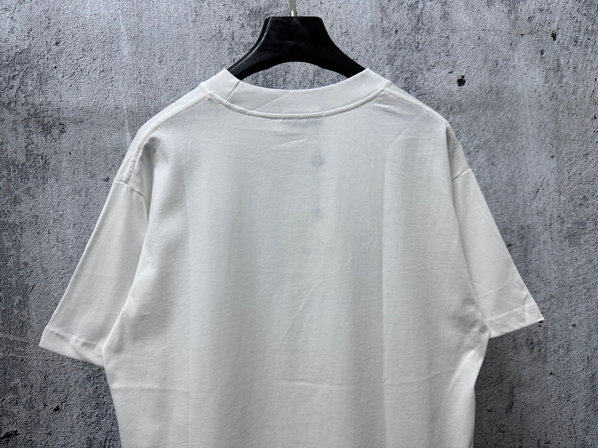 White Moncler short-sleeve T-shirt back, plain crew neck