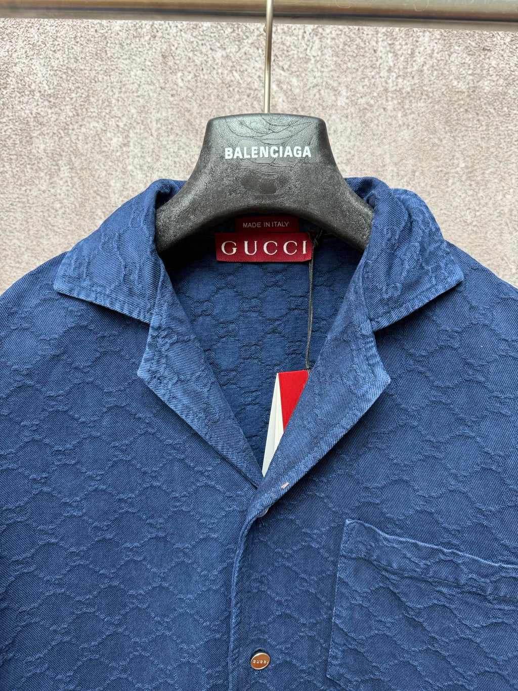 Gucci short-sleeve shirt open collar, dark blue with light blue trim