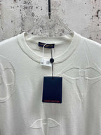 White crewneck T-shirt collar with ribbed neckline and Louis Vuitton neck tag