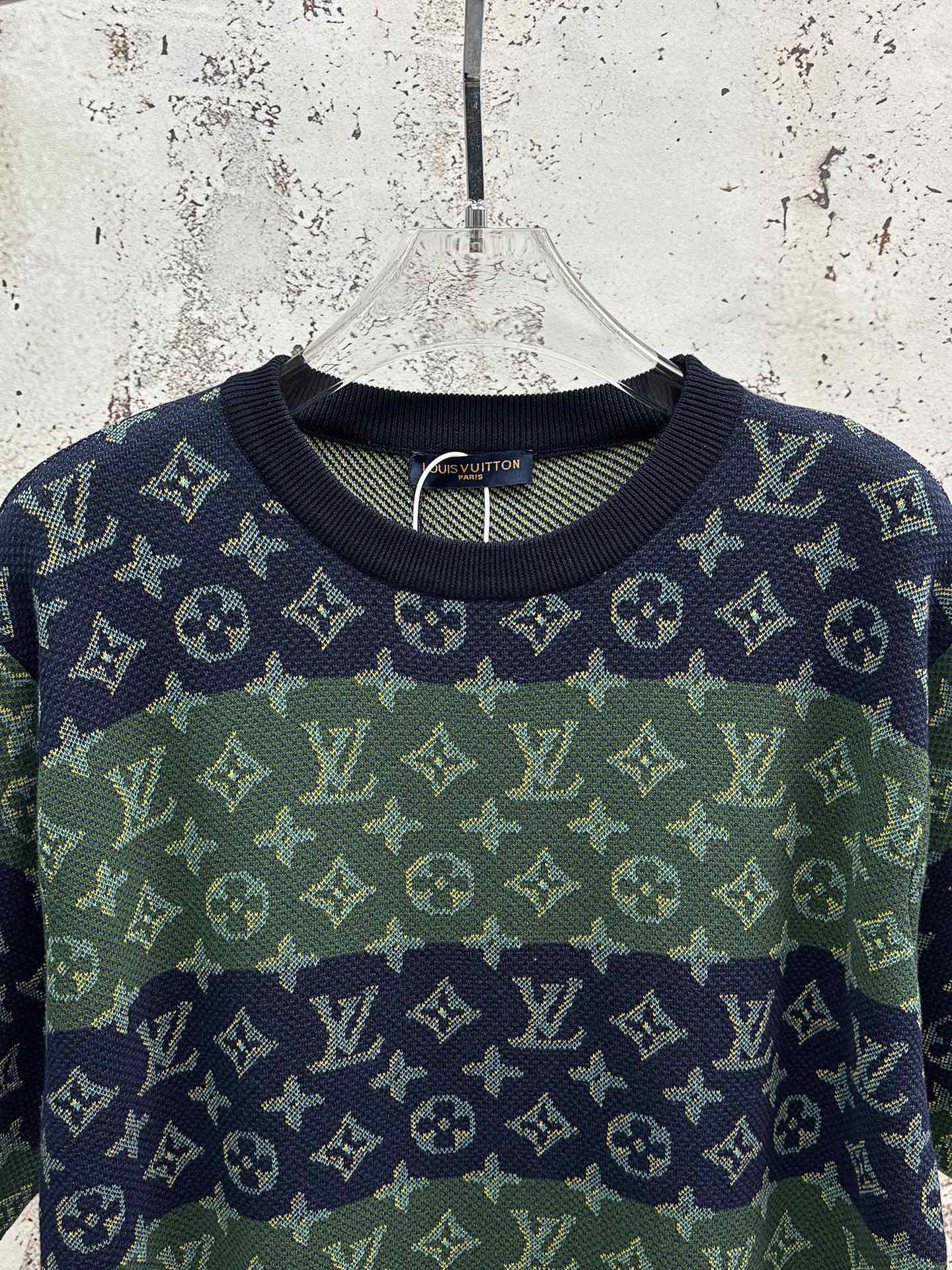 Louis Vuitton Clothes short