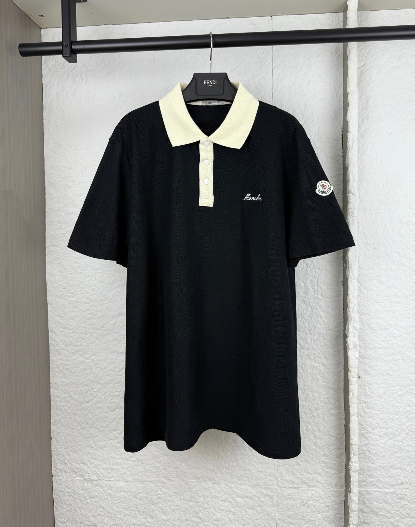 Clothes Moncler short