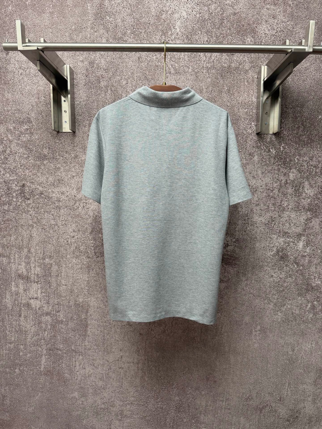Dior short-sleeve polo shirt back, light gray with ribbed collar
