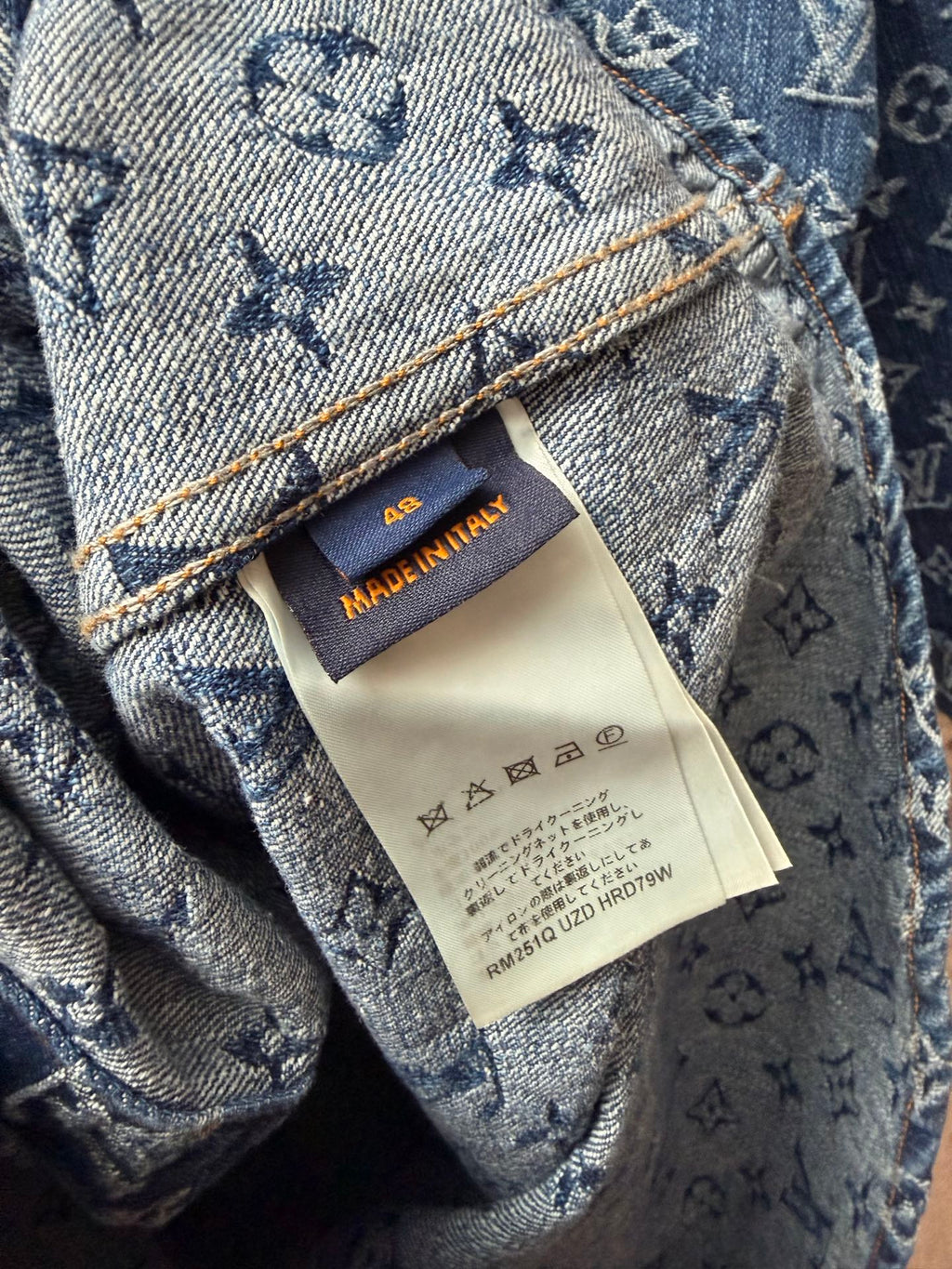 Inside neck label tag reading BALENCIAGA; MADE IN ITALY