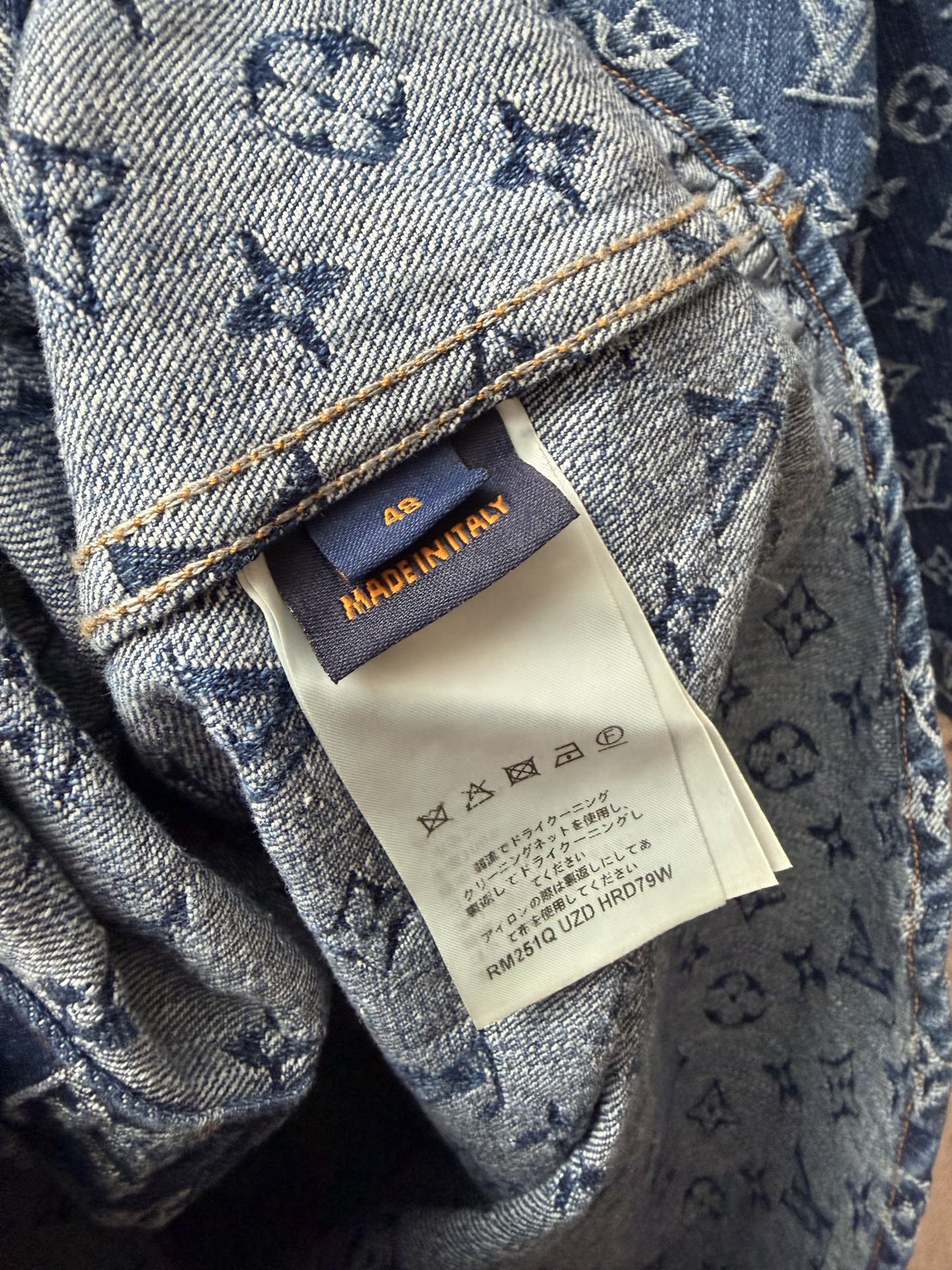 Inside neck label tag reading BALENCIAGA; MADE IN ITALY