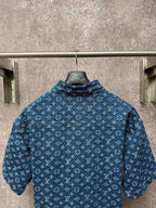 Blue patterned long-sleeve shirt with high collar and full back print