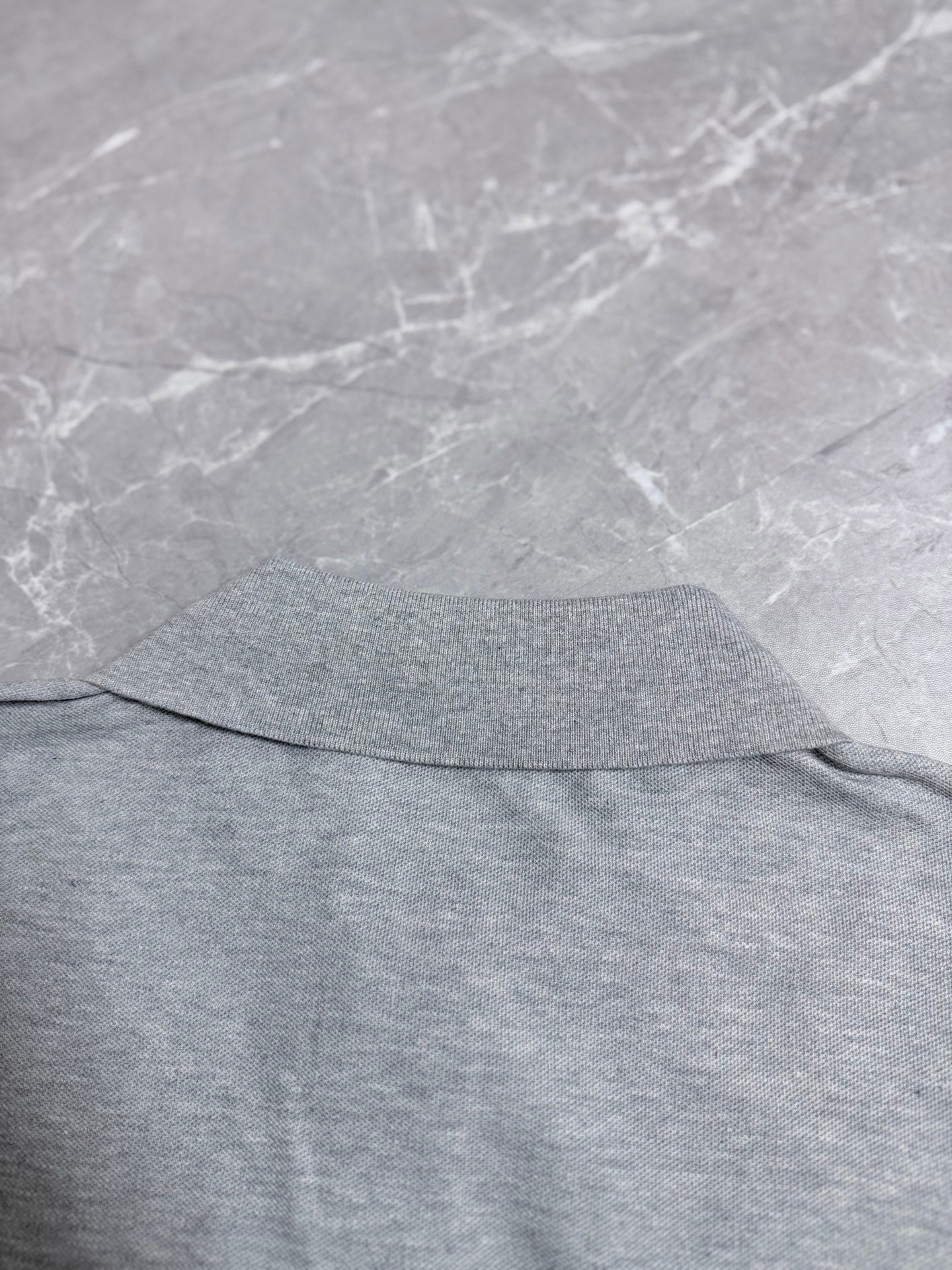 Dior polo shirt back yoke and hem, light gray knit fabric