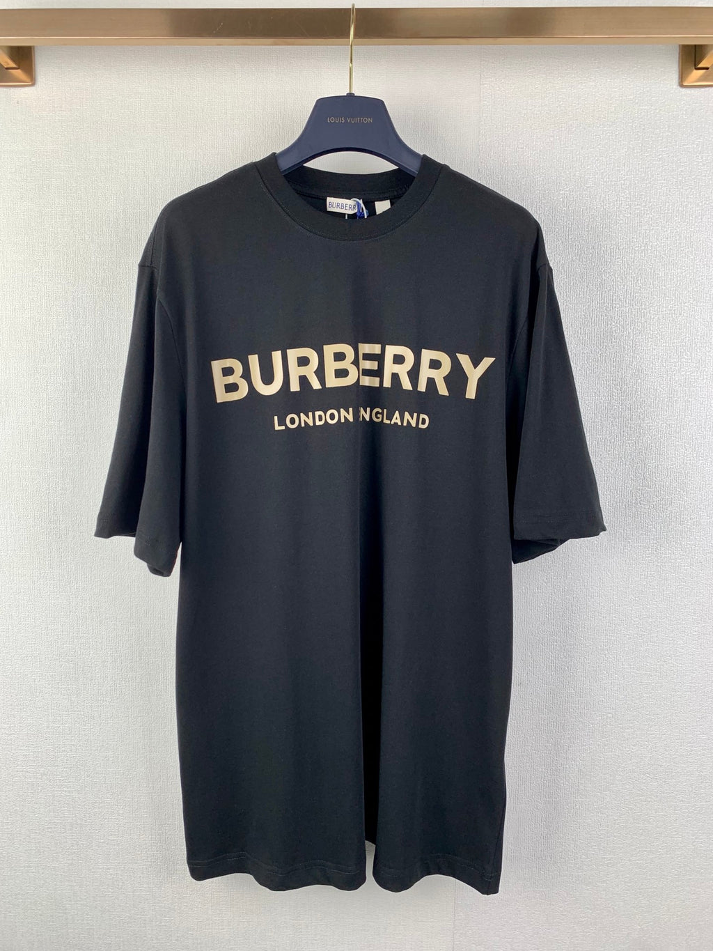 Navy Burberry graphic T-shirt with BURBERRY LONDON ENGLAND front print