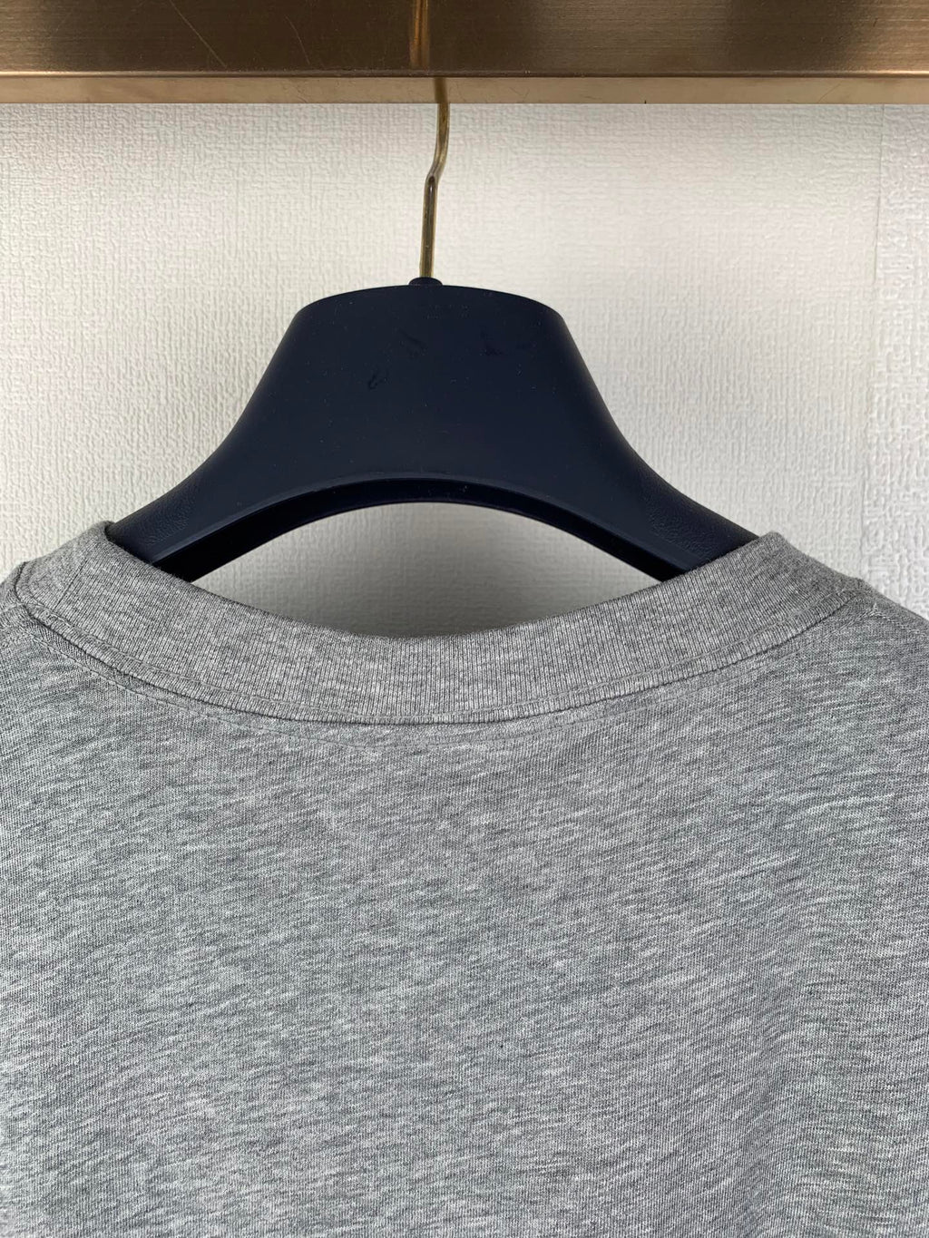 Dior short-sleeve top, heather gray crew neck with short sleeves