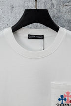 White short-sleeve T-shirt with crew neck and inner collar label