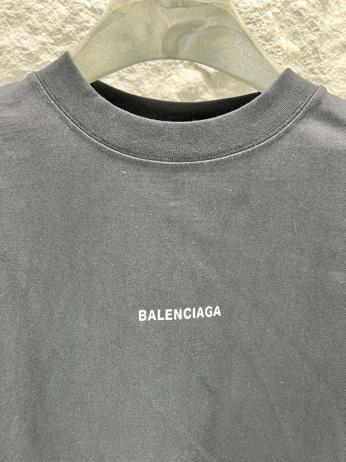 Balenciaga short-sleeve T-shirt in heather gray with crew neck and BALENCIAGA print