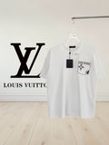 Louis Vuitton white short-sleeve T-shirt with chest logo and hang tag