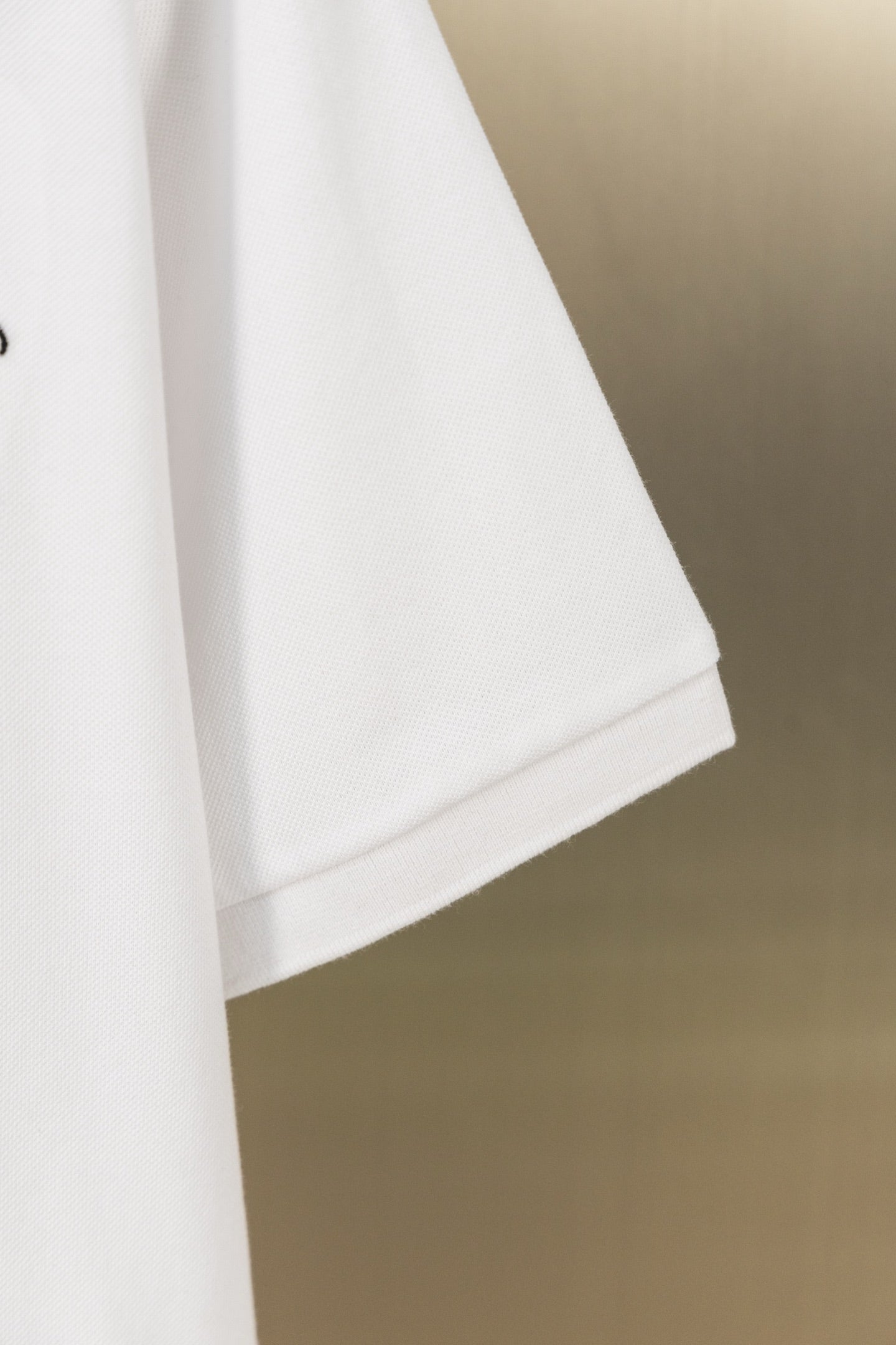 Burberry white polo shirt short sleeve and straight hem