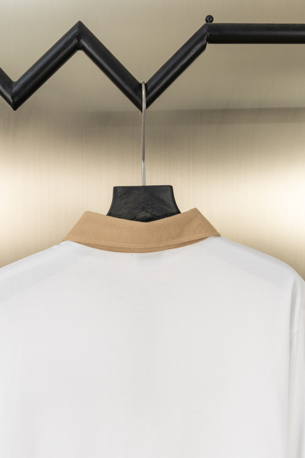 Burberry white polo shirt with tan stand collar