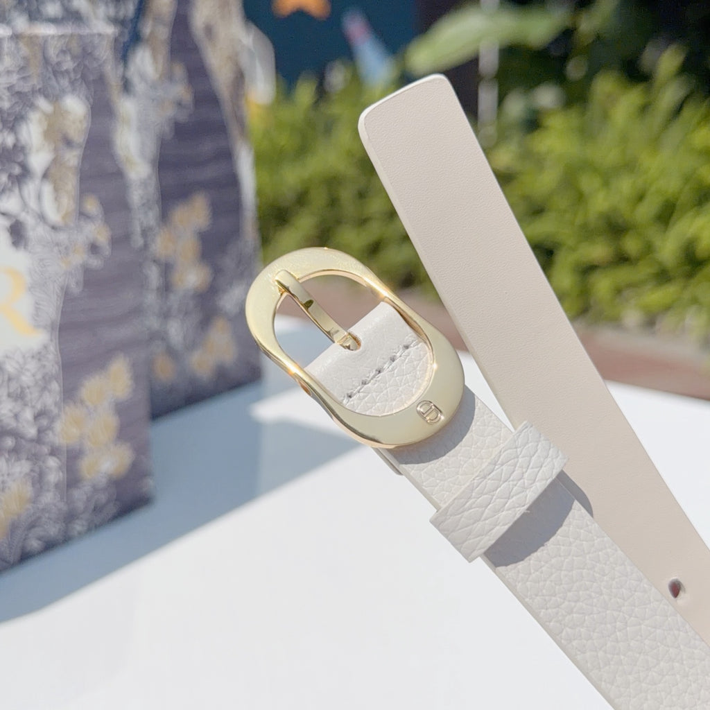 Light gray leather belt with gold-tone oval buckle on strap end