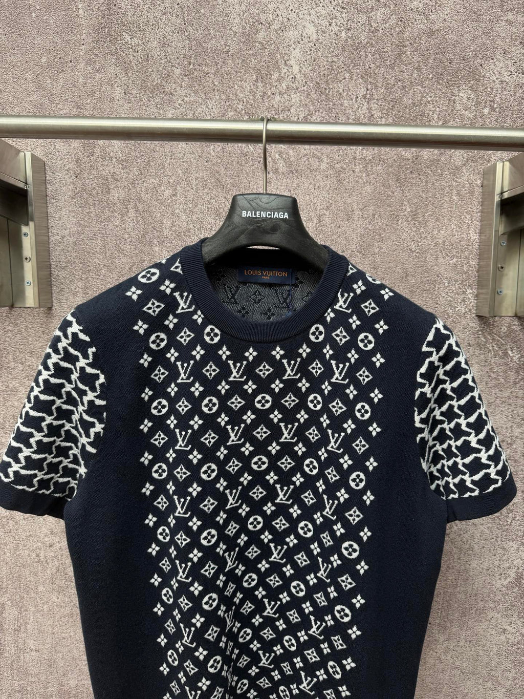 Louis Vuitton logo graphic T-shirt with crew neck, dark navy and white patterned print