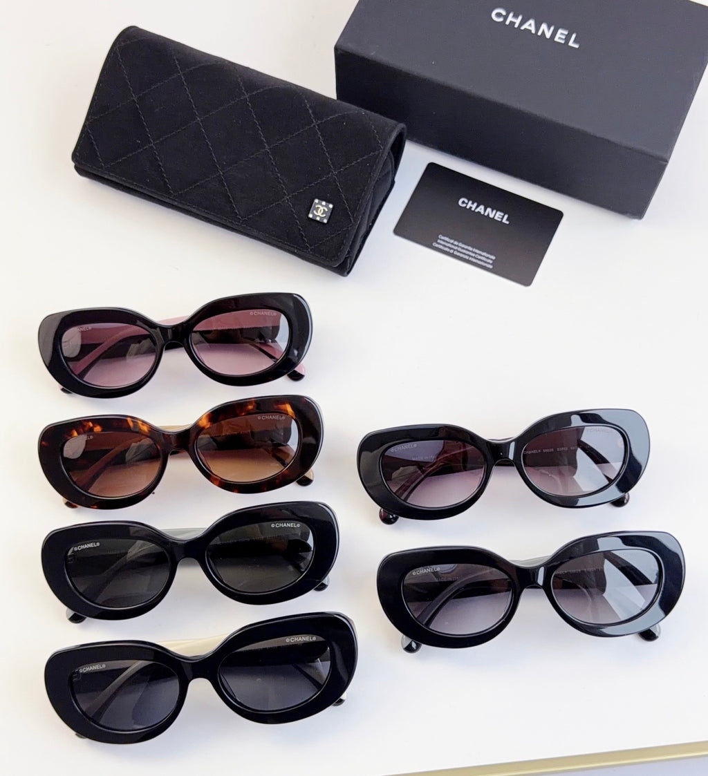 CHANEL sunglasses set with four styles, plus navy case and cards