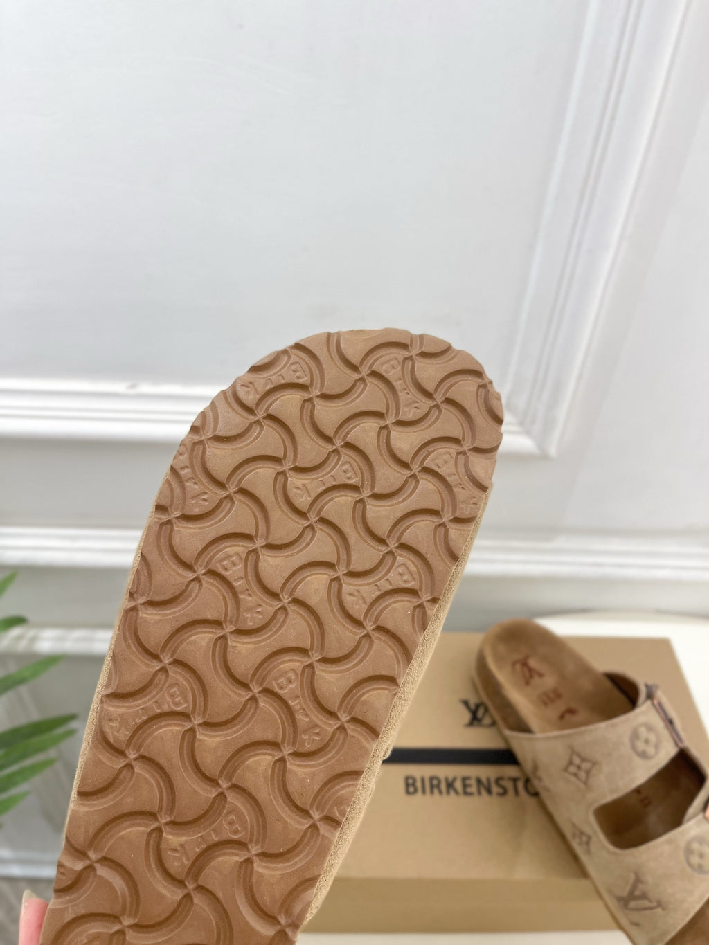 Louis Vuitton slide sandals outsole, tan textured rubber tread and monogram strap
