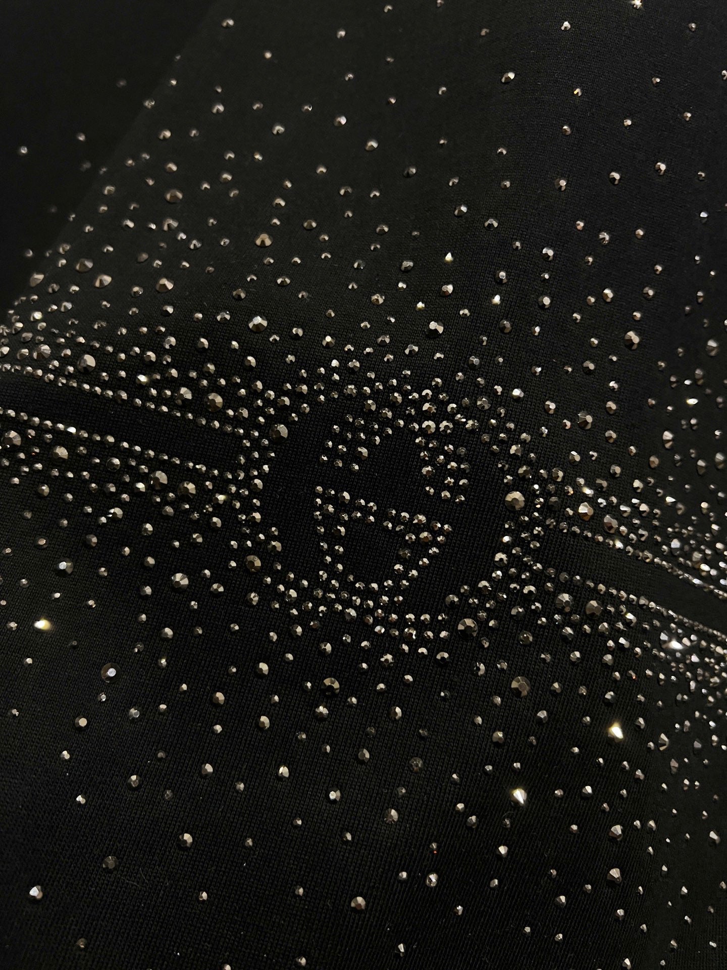 Black Gucci short-sleeve T-shirt rhinestone dot detailing with winged emblem motif