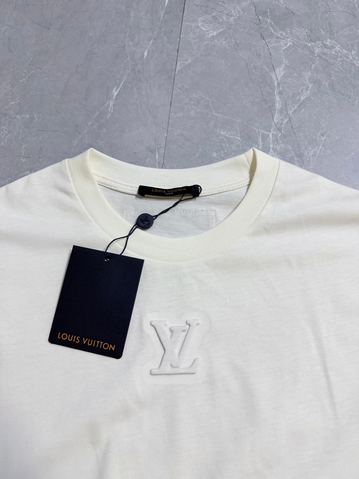 Louis Vuitton Clothes short