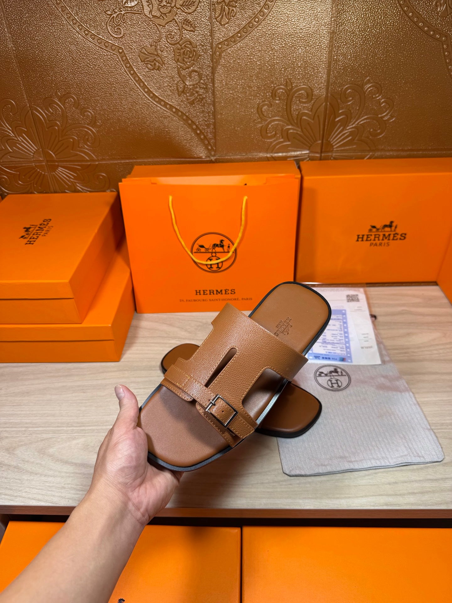 Hermes brown leather sandals in hand, double strap with metal buckle