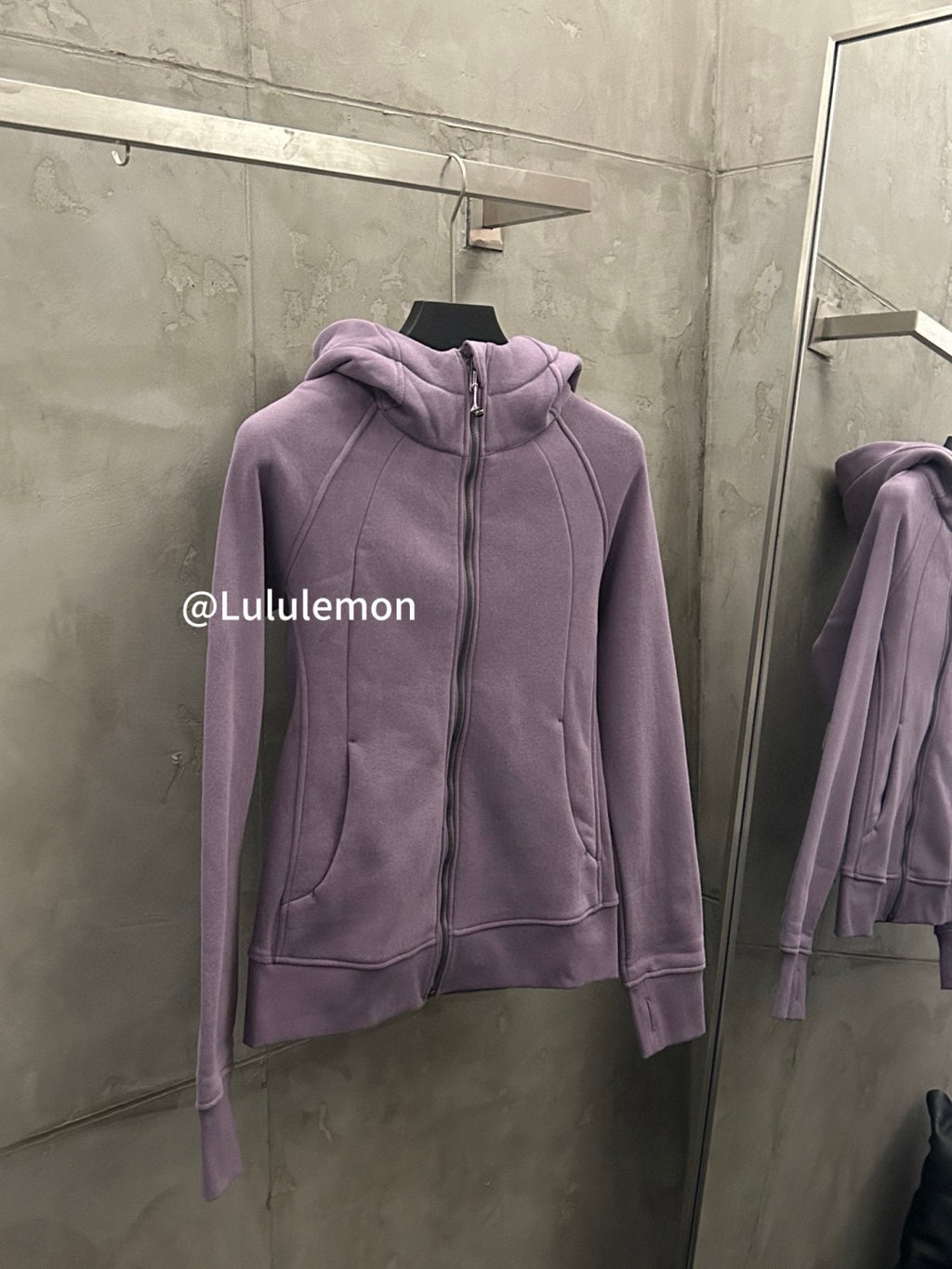 Lavender zip-front hoodie with hood and kangaroo pocket