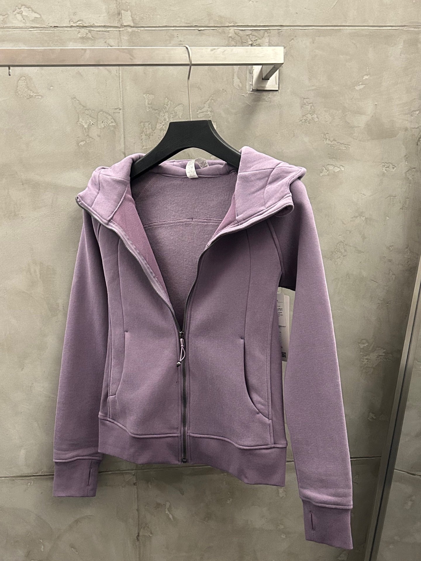 Lavender zip-front hoodie with hood and kangaroo pocket