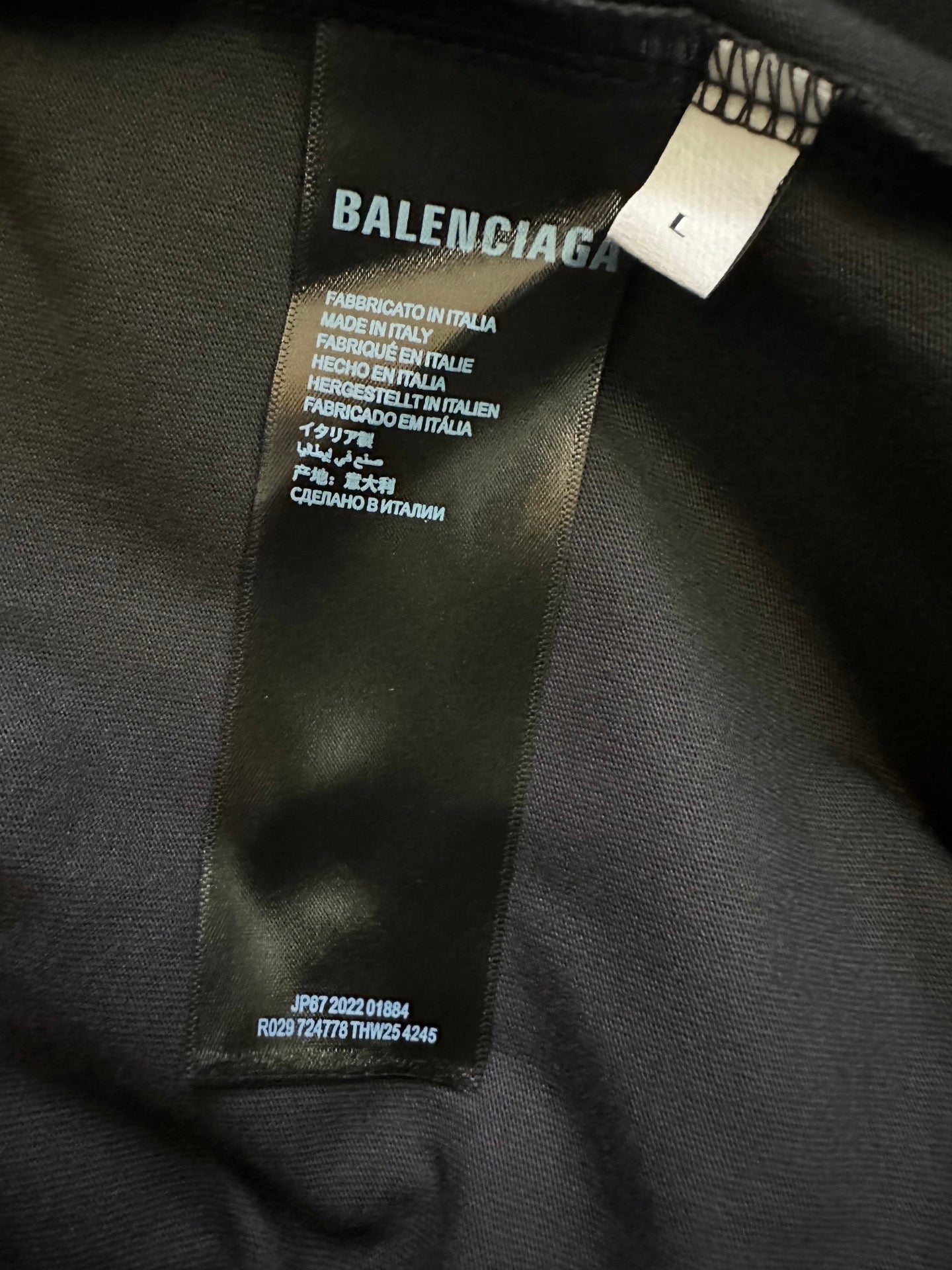 Balenciaga T-shirt inner neck label with sizing and fabric details