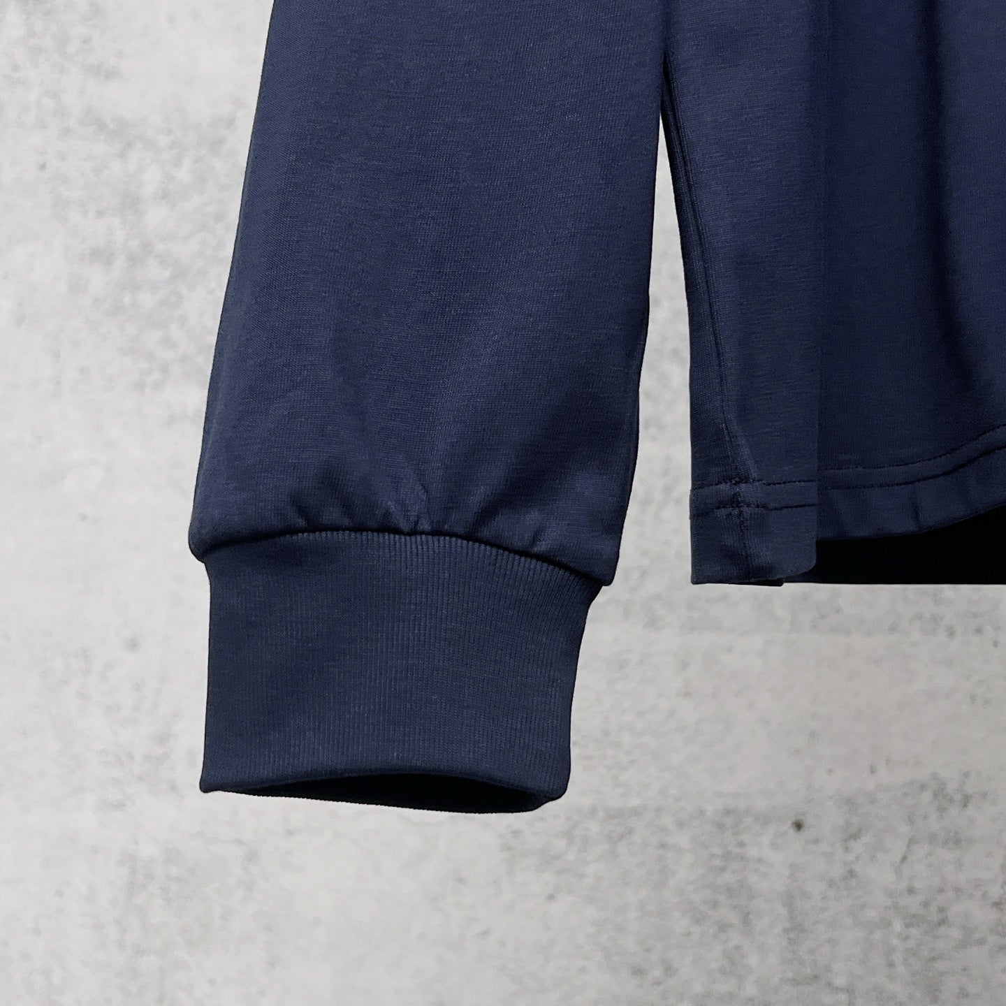 Balenciaga navy long-sleeve sweatshirt with ribbed sleeve cuff and smooth hem